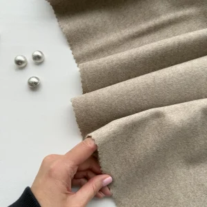 24001 шерсть бежевый premier fabric