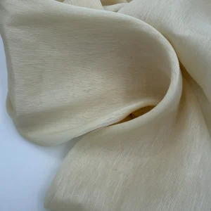 лен с шелком сливочное масло