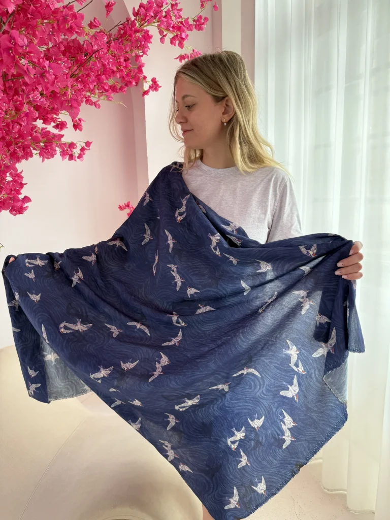 ласточки на синем premier fabric