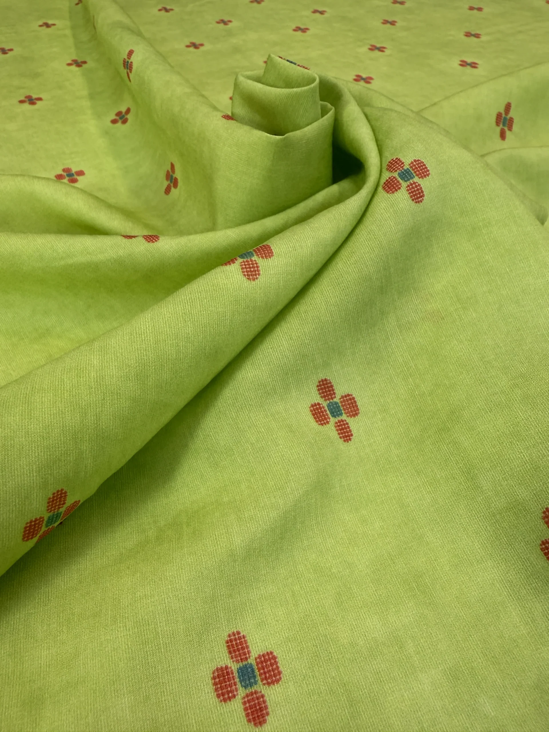 салатовый с цветами premier fabric салатовый с цветами premier fabric