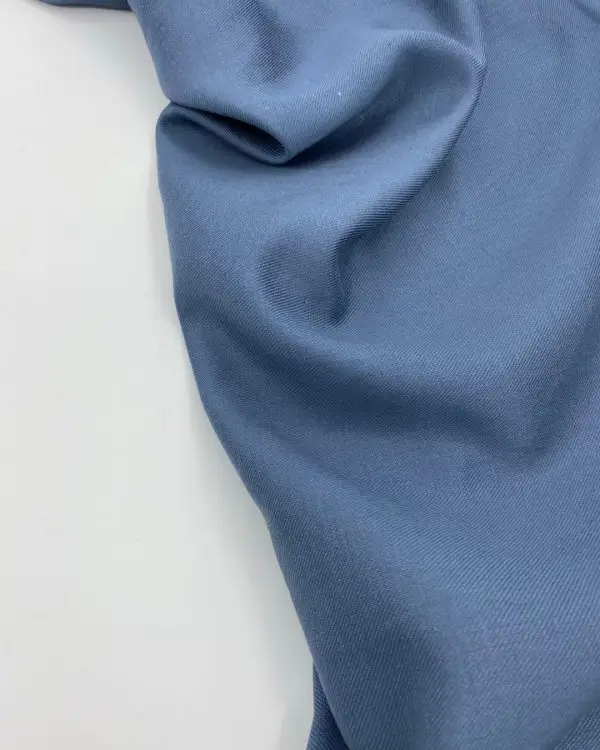 1 1 26 600x750 - Крапива с тенселем плательная "синий приглушенный"