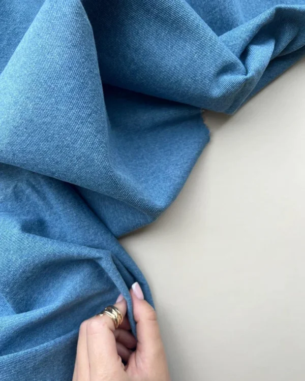 джинсовая ткань, цвет голубой. premier fabric